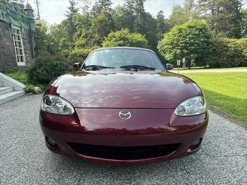 2003 Mazda MX-5 Miata LS