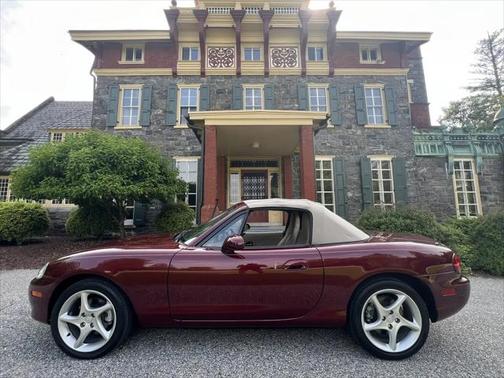 2003 Mazda MX-5 Miata LS