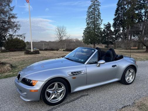 Arctic Silver Metallic 1998 BMW M Only 16,000 One Owner Miles - Showroom New