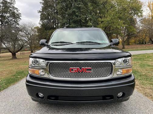 2003 GMC Yukon Denali