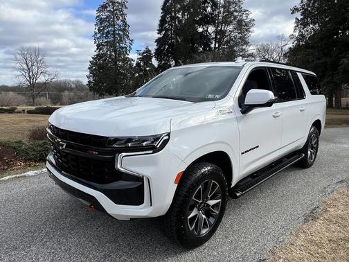 2023 Chevrolet Suburban 4WD Z71