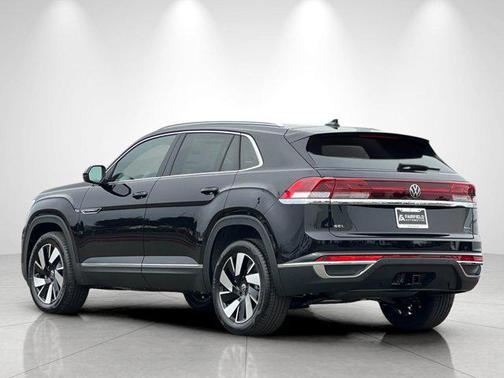2026 Volkswagen Atlas Cross Sport 2.0T SEL