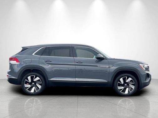 2026 Volkswagen Atlas Cross Sport 2.0T SEL
