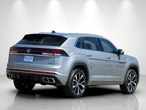 Silver Mist Metallic 2026 Volkswagen Atlas Cross Sport 2.0T SEL Premium