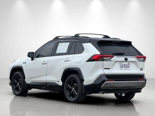 2019 Toyota RAV4 Hybrid SE