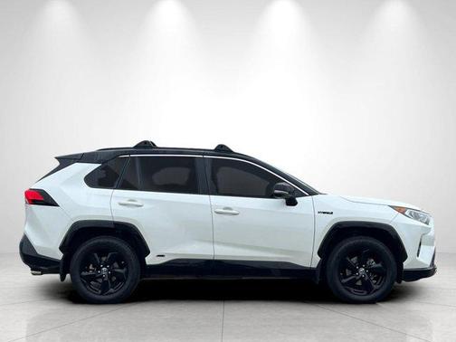 2019 Toyota RAV4 Hybrid SE