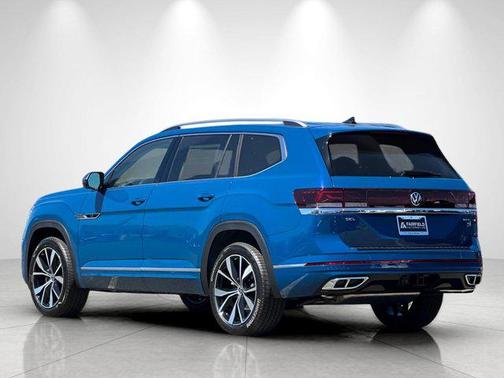 Mountain Lake Blue Metallic 2026 Volkswagen Atlas 2.0T SEL Premium R-Line 4MOTION