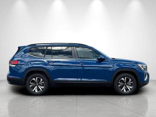 mountain lake blue metallic 2026 Volkswagen Atlas 2.0T SE