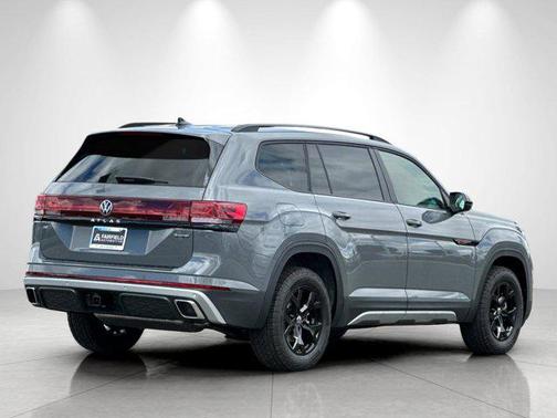 pure gray 2026 Volkswagen Atlas Peak Edition