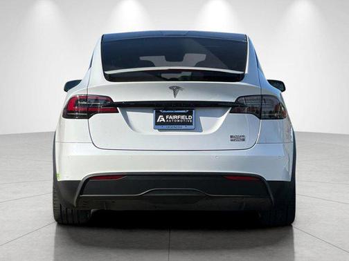2022 Tesla Model X Plaid Tri Motor All-Wheel Drive