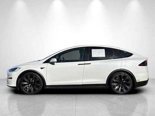 2022 Tesla Model X Plaid Tri Motor All-Wheel Drive