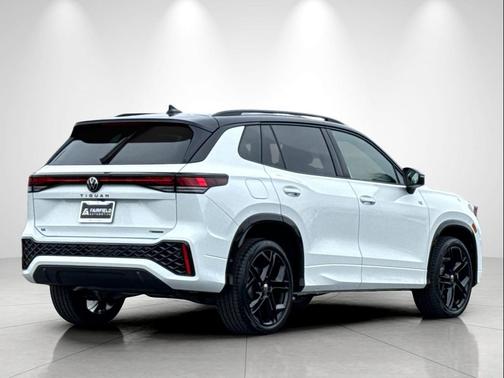 Opal White w/Deep Black Roof 2026 Volkswagen Tiguan 2.0T SE R-Line Black 4MOTION