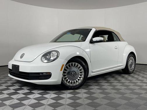 2016 Volkswagen Beetle 1.8T SE