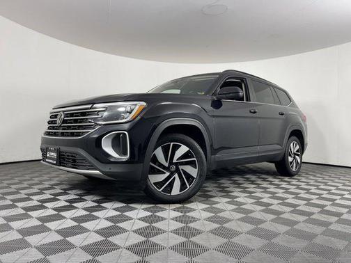 2024 Volkswagen Atlas 2.0T SE w/Technology 4MOTION