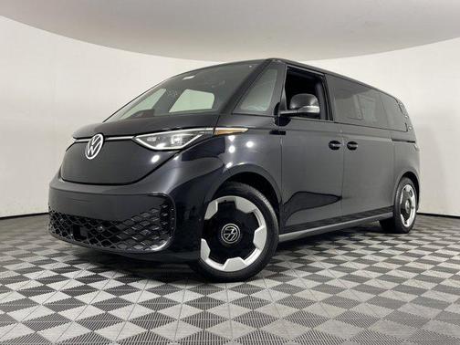 Deep Black Pearl 2025 Volkswagen ID. Buzz Pro S