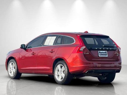 2015 Volvo V60 T5 Platinum