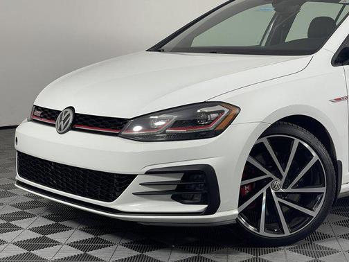2020 Volkswagen Golf GTI 2.0T SE DSG