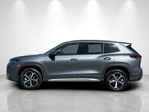 platinum gray metallic 2026 Volkswagen Tiguan 2.0T SE