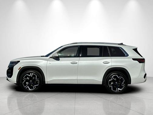 Opal White Pearl 2027 Volkswagen Atlas SEL Premium R-Line