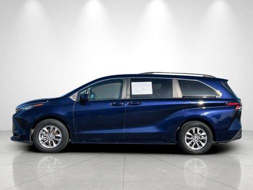 Blueprint 2023 Toyota Sienna LE