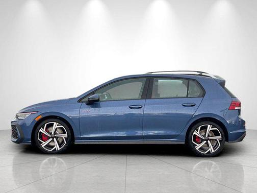 2026 Volkswagen Golf GTI 2.0T SE DSG