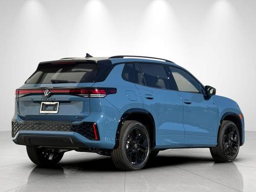 Monterey Blue Pearl 2026 Volkswagen Tiguan 2.0T SE R-Line Black 4MOTION