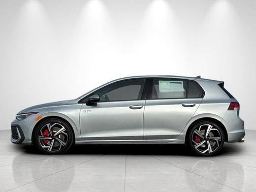 Alpine Silver Metallic 2026 Volkswagen Golf GTI 2.0T SE DSG