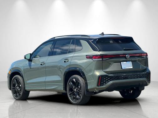 AVOCADO 2026 Volkswagen Tiguan 2.0T SE R-Line Black 4MOTION