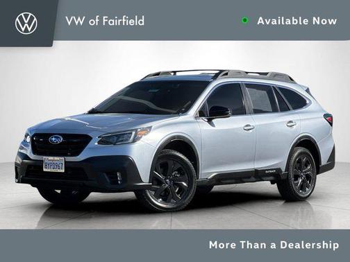 Ice Silver Metallic 2022 Subaru Outback Onyx Edition XT