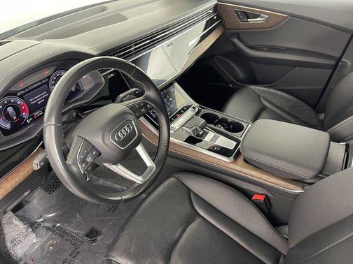 2021 Audi Q8 55 Prestige