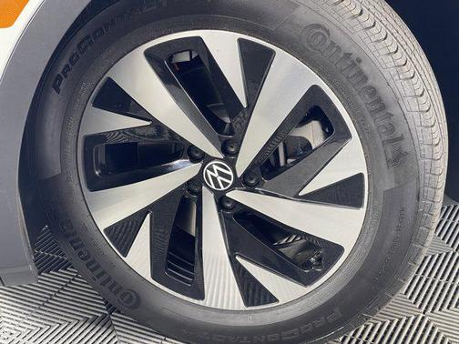 2025 Volkswagen ID.4 Standard
