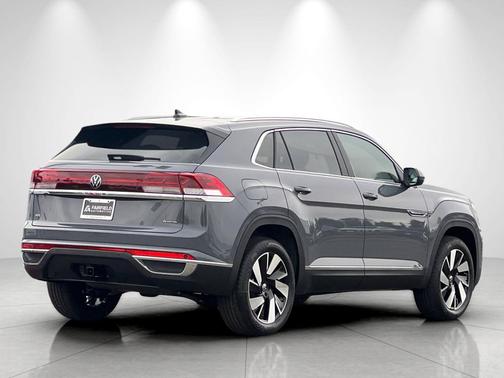 pure gray 2026 Volkswagen Atlas Cross Sport 2.0T SEL