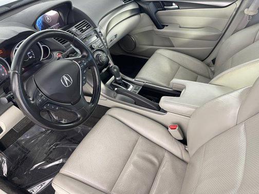2012 Acura TL Technology