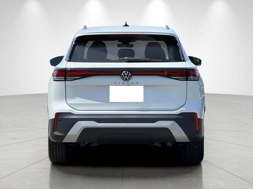 pure white 2026 Volkswagen Tiguan 2.0T S