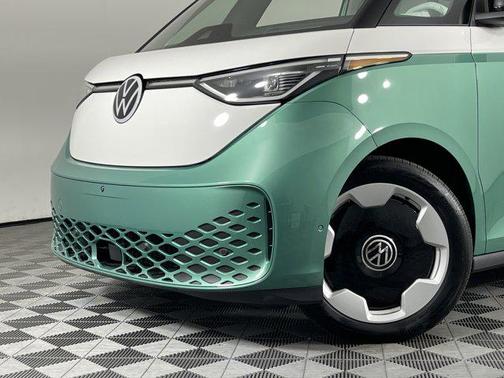 2025 Volkswagen ID. Buzz Pro S Plus