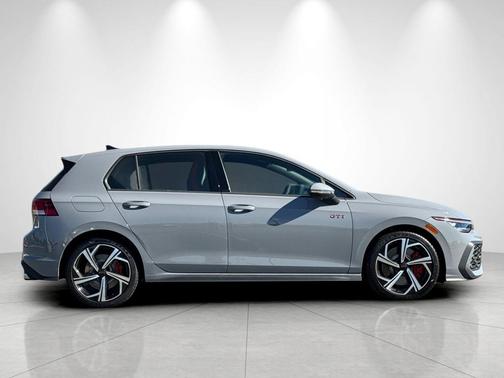 Moonstone Gray 2026 Volkswagen Golf GTI 2.0T SE DSG
