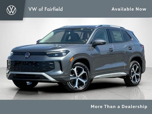 Platinum Gray Metallic 2026 Volkswagen Tiguan 2.0T SE