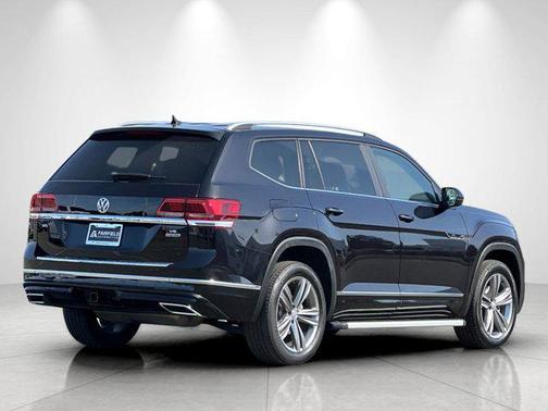 Deep Black Pearl 2019 Volkswagen Atlas 3.6L SEL