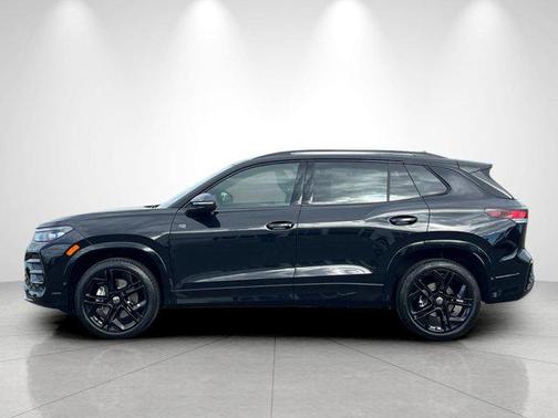 deep black pearl 2026 Volkswagen Tiguan 2.0T SE R-Line Black 4MOTION