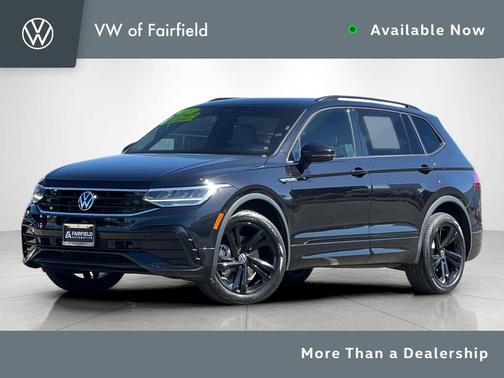 Deep Black Pearl 2023 Volkswagen Tiguan 2.0T SE R-Line Black 4MOTION