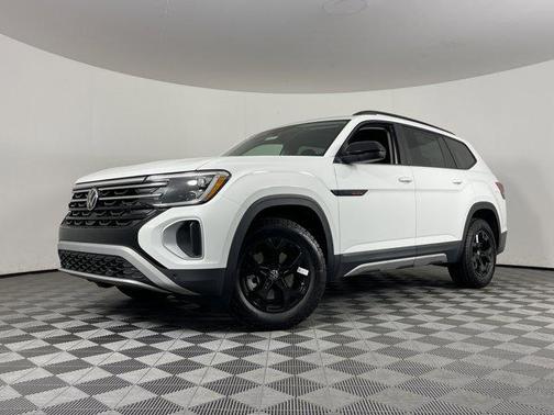 2025 Volkswagen Atlas 2.0T Peak Edition