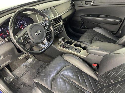2017 Kia Optima SXL Turbo