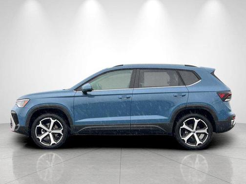 2026 Volkswagen Taos SEL