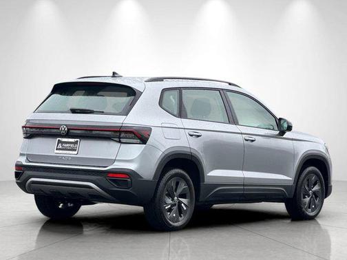 Pyrite Silver Metallic 2026 Volkswagen Taos S