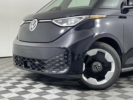 Deep Black Pearl 2025 Volkswagen ID. Buzz Pro S