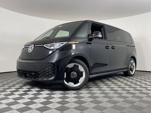 Deep Black Pearl 2025 Volkswagen ID. Buzz Pro S