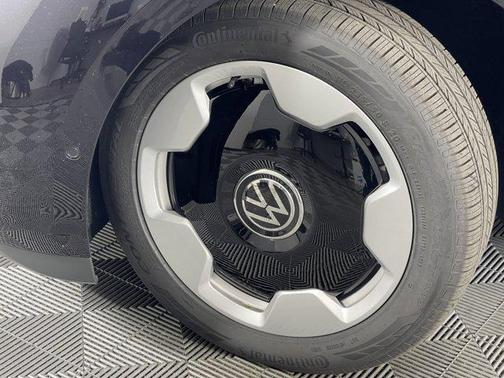 2025 Volkswagen ID. Buzz Pro S