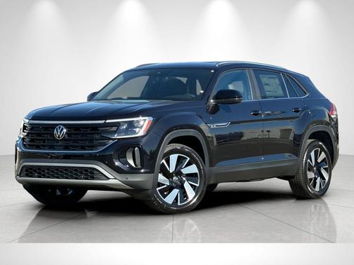 Deep Black Pearl 2026 Volkswagen Atlas Cross Sport 2.0T SE w/Technology 4MOTION