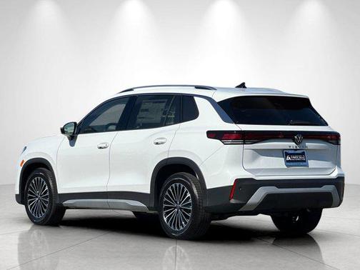 pure white 2026 Volkswagen Tiguan 2.0T S