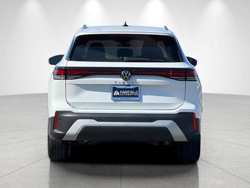 pure white 2026 Volkswagen Tiguan 2.0T S